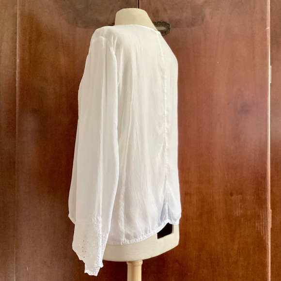 Johnny Was White Boho Floral Embroidered Rayon Tunic Top Size L Org.$298 - Picture 5 of 10